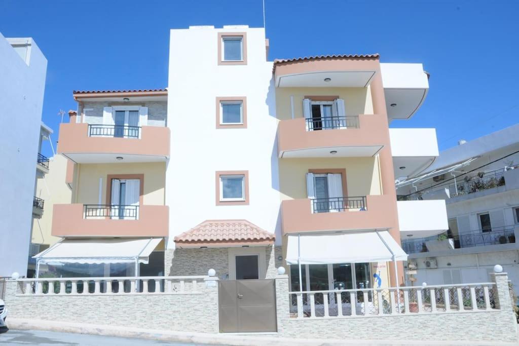 Spacious & Modern New * Iraklio