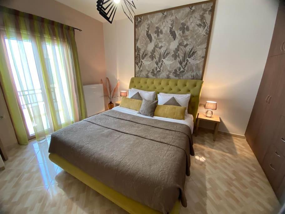 Spacious & Modern New